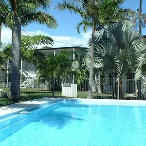 ocean-breeze-units-bowen.queenslandhotels.net/